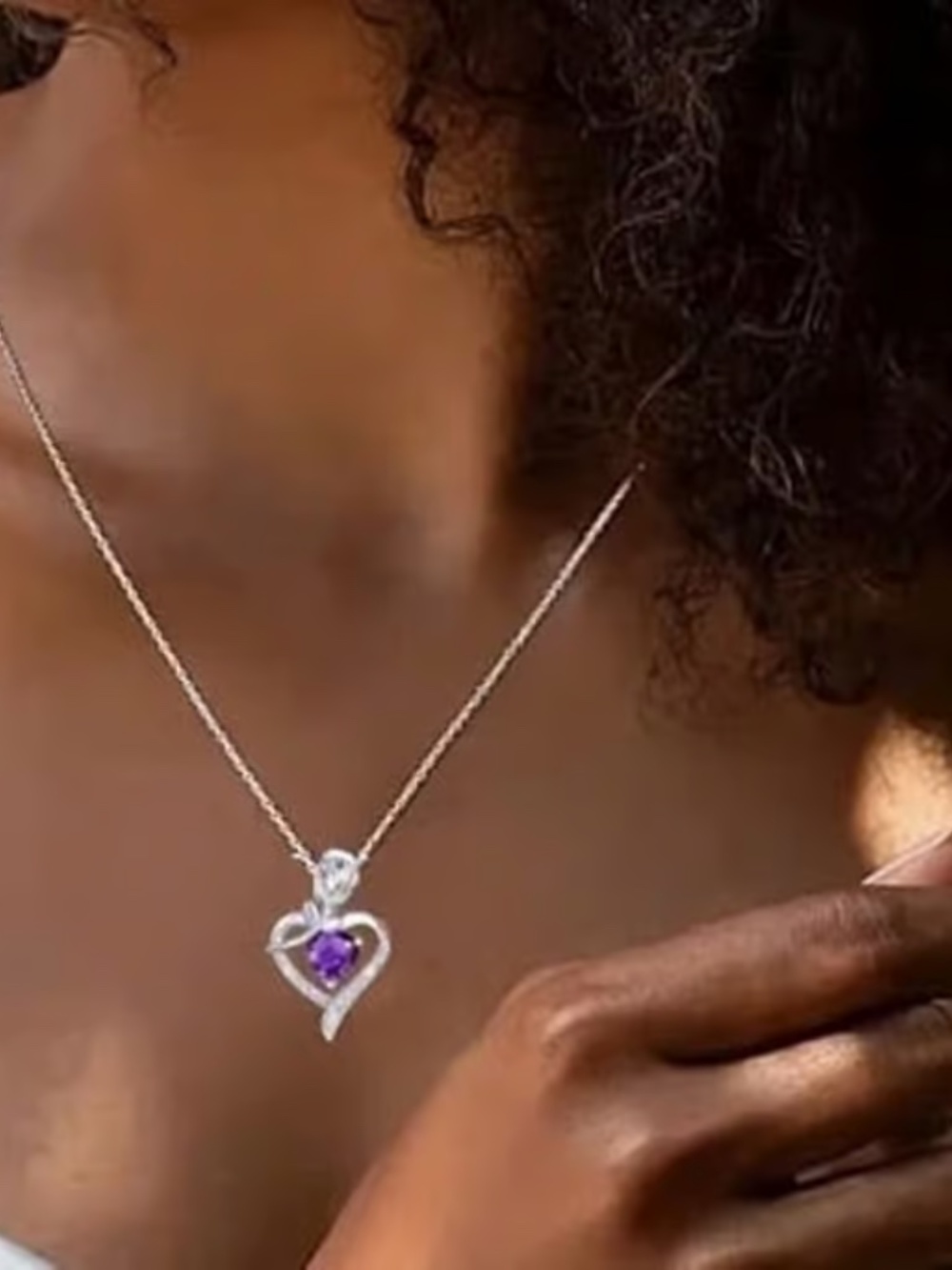 Elegant Heart-Shaped Pendant Necklace with Purple Gemstone & Rose